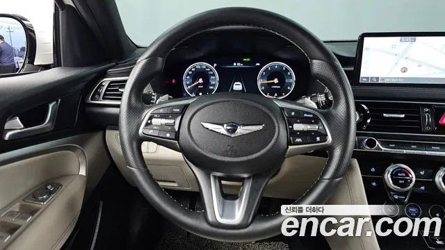 Genesis G70 New — Фото автомобиля 8