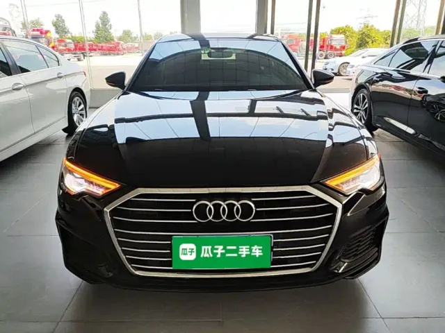 Audi A6L — Фото автомобиля 2