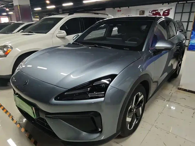 Фотография автомобиля — Baojun Yunhai