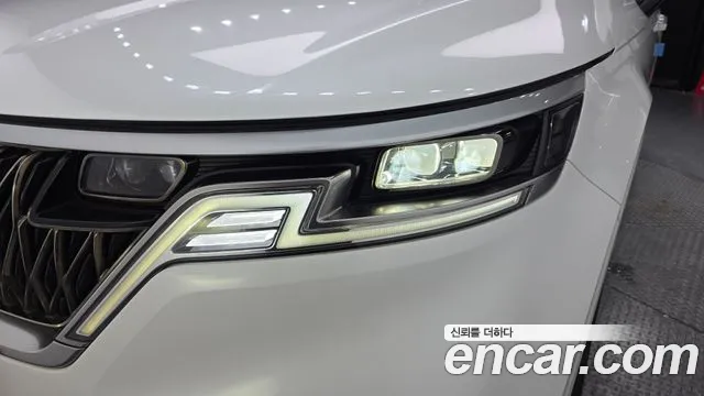 Kia Canival Carnival 4 поколение Бензин 9 мест Prestige — Фото автомобиля 22