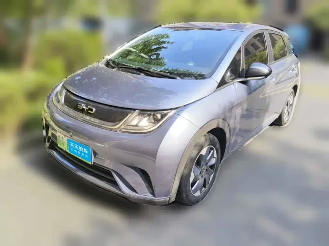 Фотография автомобиля — BYD Dolphin
