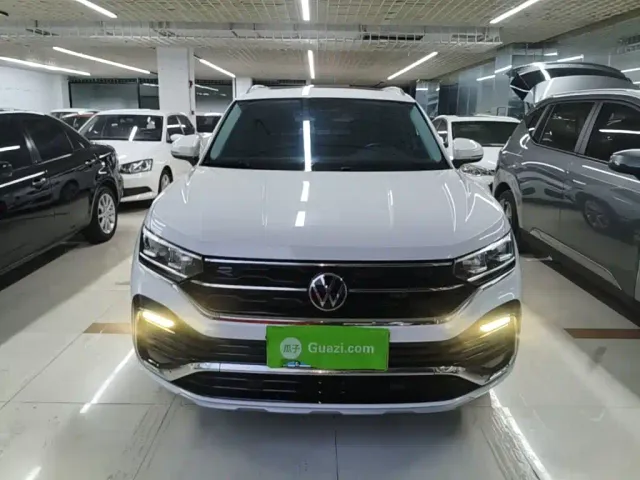 Volkswagen Tayron X — Фото автомобиля 2