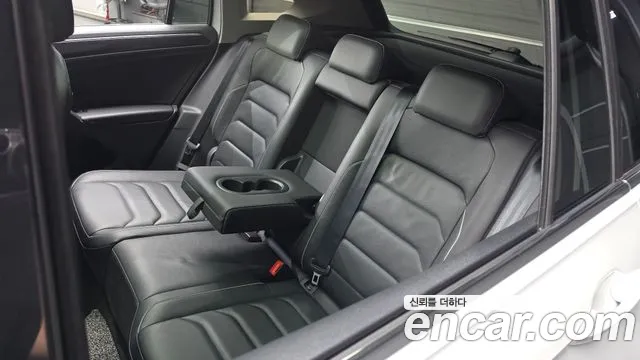Volkswagen Tiguan — Фото автомобиля 28