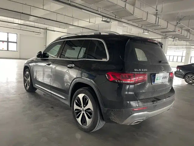Mercedes-Benz GLB-Class — Фото автомобиля 4