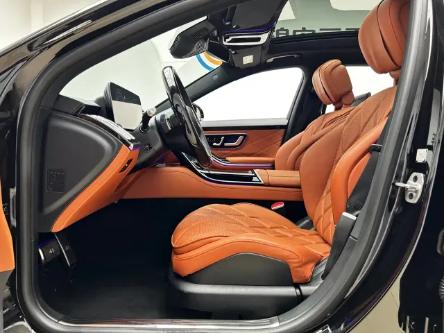 Mercedes-Benz Maybach S-Class — Фото автомобиля 8
