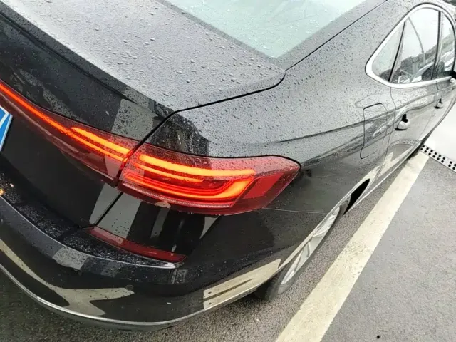 Volkswagen Passat 2025 Outstanding 280TSI Business Edition — Фото автомобиля 7