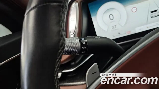 Genesis G90 Бензин 3.5 турбо AWD — Фото автомобиля 23