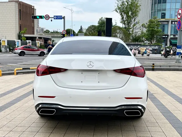 Mercedes-Benz C-Class — Фото автомобиля 14