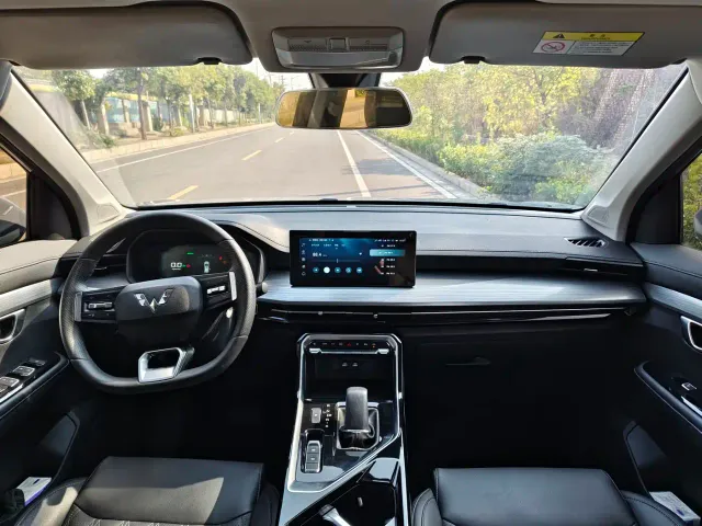 Wuling Asta — Фото автомобиля 14