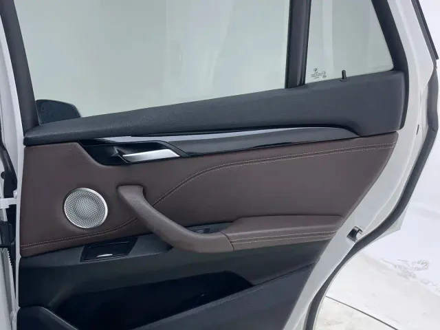 BMW X1 — Фото автомобиля 28