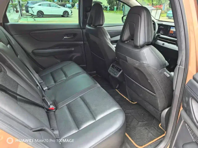 Nissan Ariya — Фото автомобиля 9