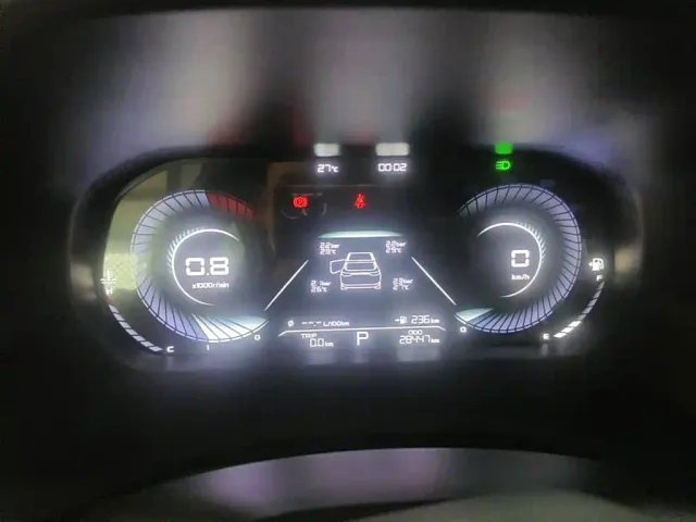 Geely Emgrand 2022 4th Generation 1.5L CVT Premium — Фото автомобиля 4