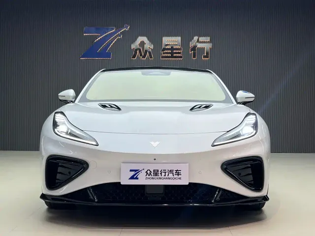 Hozon Neta GT — Фото автомобиля 2