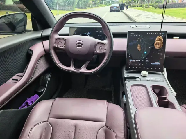 Nio ET5 Touring — Фото автомобиля 6