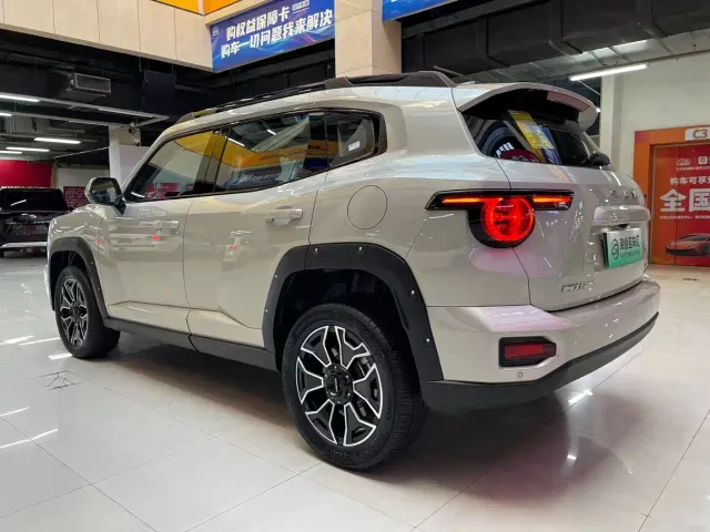 Haval Big Dog — Фото автомобиля 4