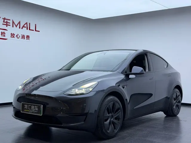 Фотография автомобиля — Tesla Model Y