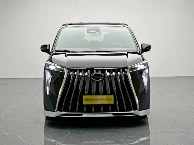 GAC Trumpchi M8 — Фото автомобиля 2