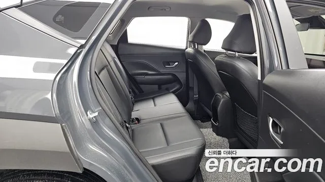 Hyundai Kona Kona (SX2) Бензин 2.0 2WD — Фото автомобиля 12