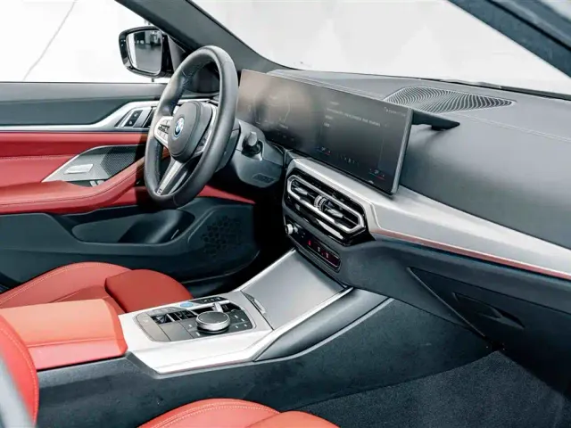 BMW i4 — Фото автомобиля 18
