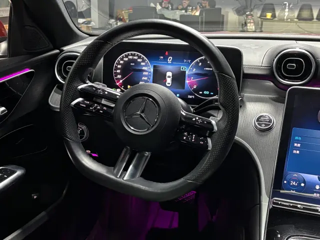Mercedes-Benz C-Class — Фото автомобиля 10