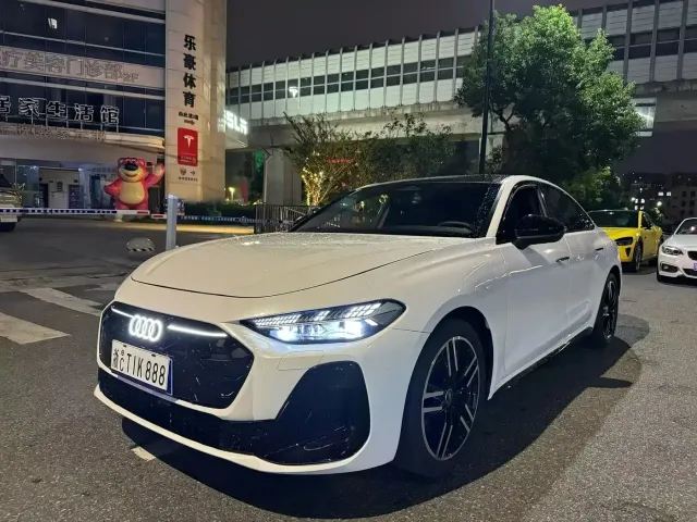 Audi A5L — Фото автомобиля 2