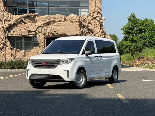Фотография автомобиля — Wuling Zhengcheng