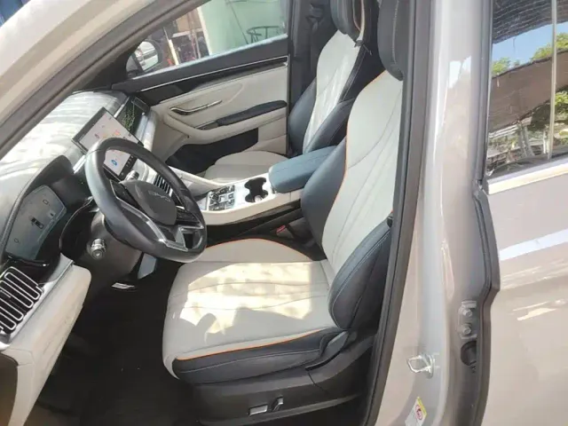 BYD Song PLUS — Фото автомобиля 14