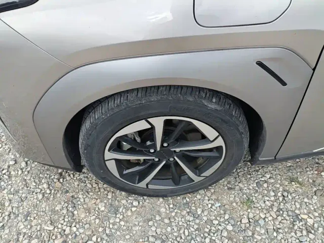 GAC Aion Y — Фото автомобиля 22