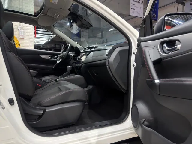 Nissan Qashqai — Фото автомобиля 18
