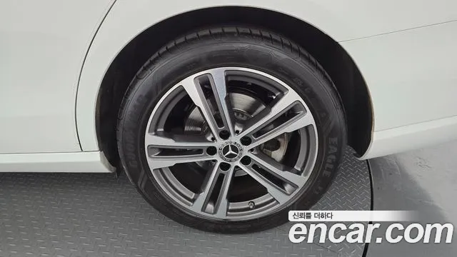 Mercedes-Benz E-Class W213 — Фото автомобиля 6