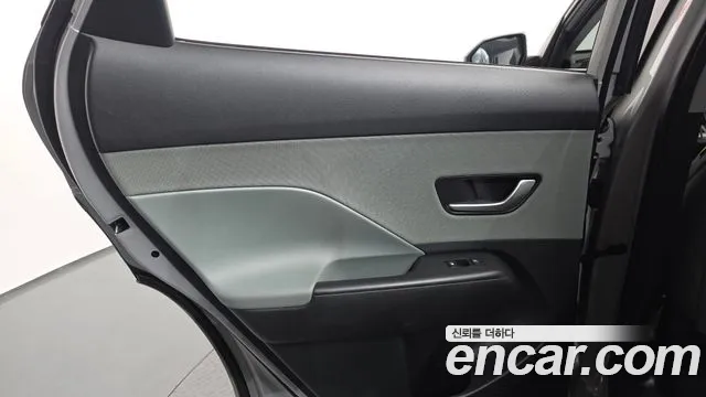 Hyundai Kona SX2 — Фото автомобиля 14