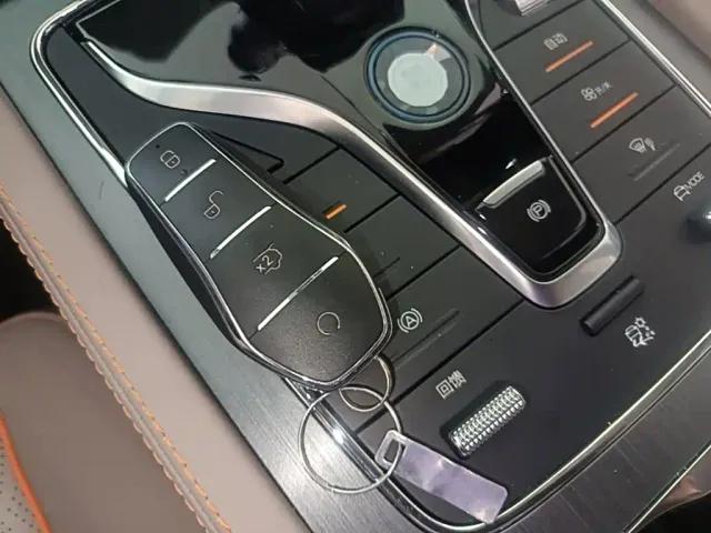 BYD Yuan PLUS — Фото автомобиля 8