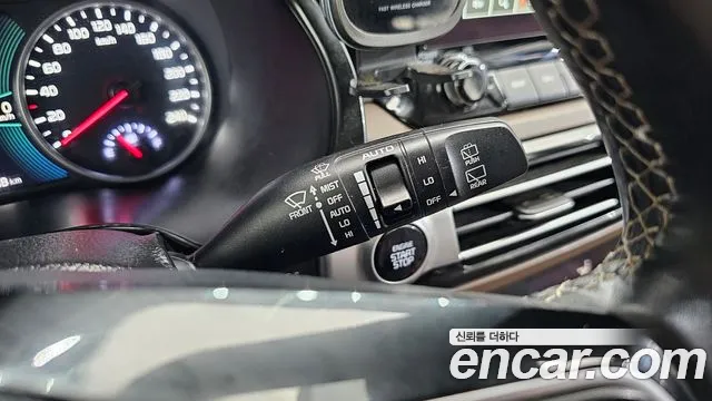 Kia Seltos — Фото автомобиля 27