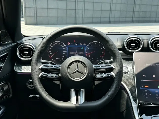 Mercedes-Benz C-Class — Фото автомобиля 9