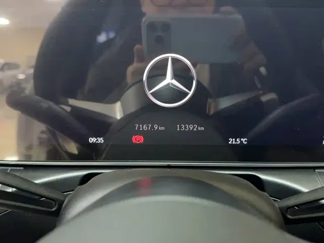 Mercedes-Benz C-Class — Фото автомобиля 3