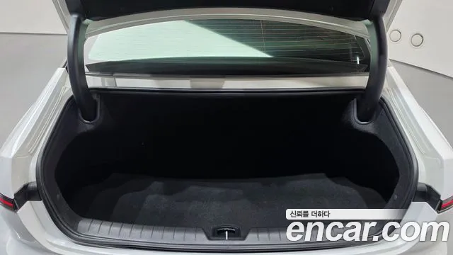 Hyundai Grandeur GN7 — Фото автомобиля 25