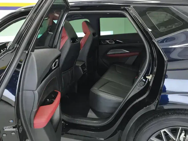 Changan Z6 — Фото автомобиля 11