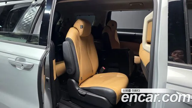 Kia Canival Carnival 4 поколение Дизель 11 мест Noblesse — Фото автомобиля 9