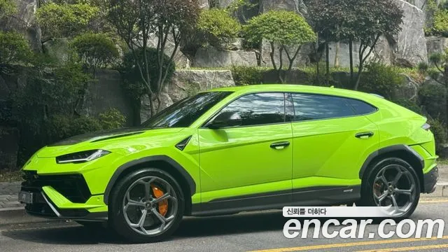 Lamborghini Urus — Фото автомобиля 7