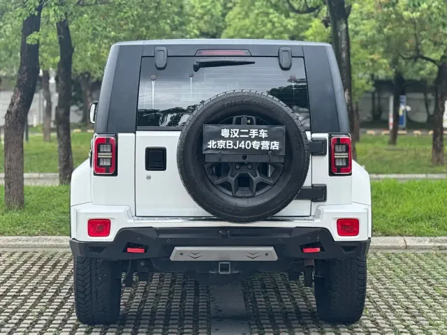 BAIC BJ40 — Фото автомобиля 13
