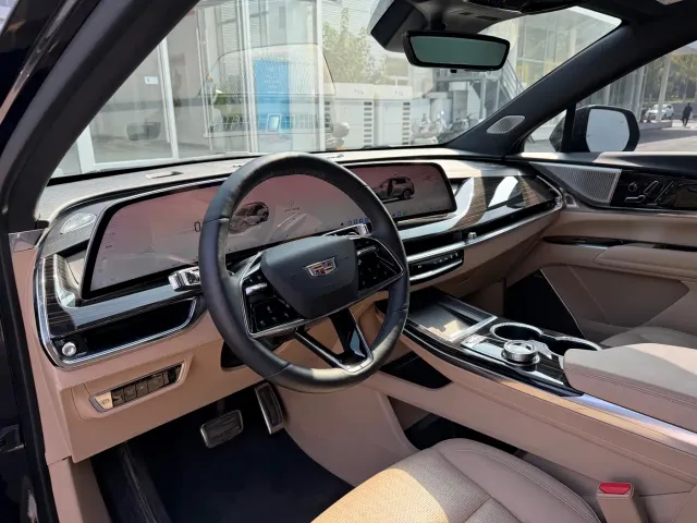Cadillac XT5 — Фото автомобиля 5
