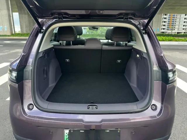 Leapmotor B10 — Фото автомобиля 9