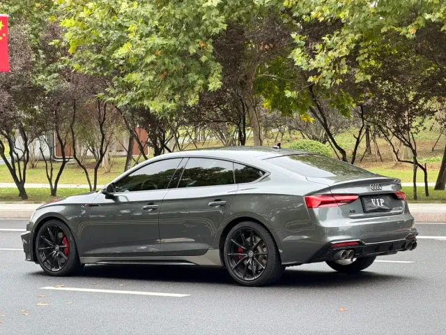 Audi A5 — Фото автомобиля 12