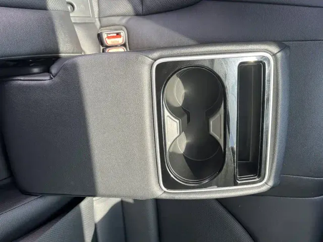 Toyota Camry — Фото автомобиля 25