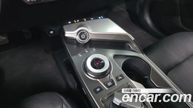 Kia EV6 — Фото автомобиля 9
