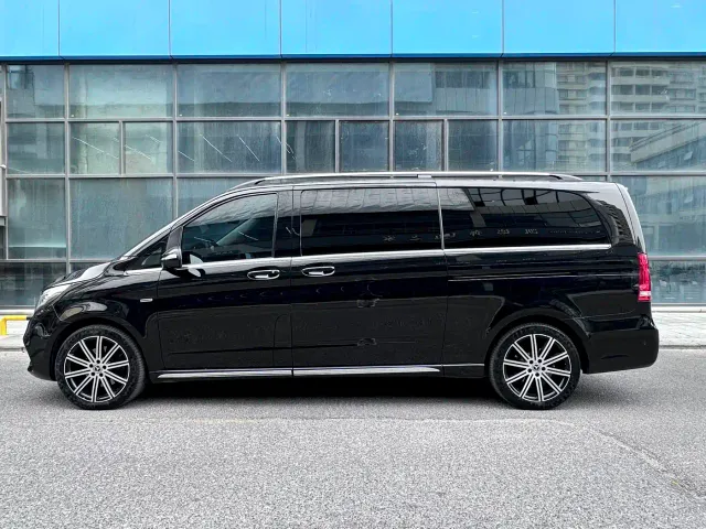 Mercedes-Benz V-Class — Фото автомобиля 4
