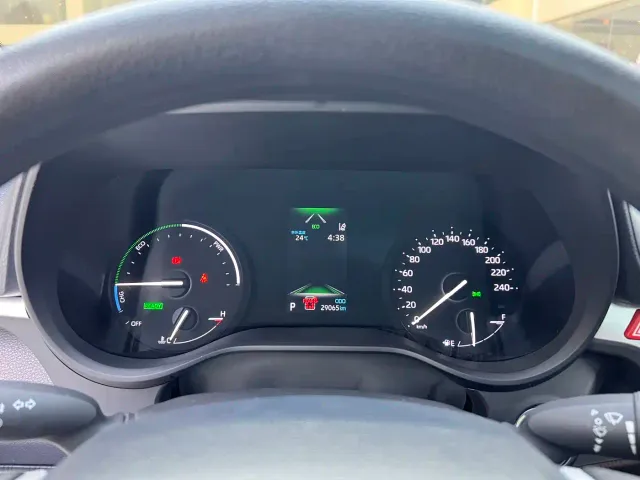 Toyota Granvia — Фото автомобиля 18