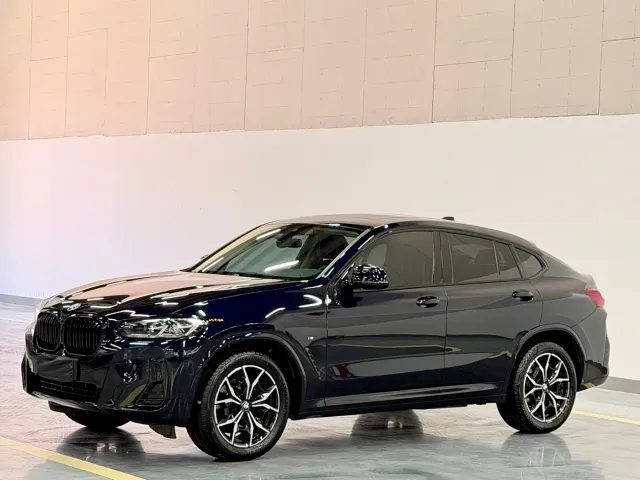 BMW X4 — Фото автомобиля 3