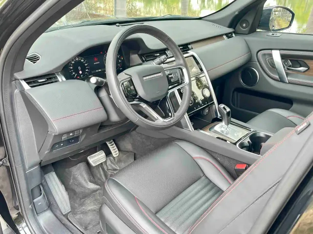 Land Rover Discovery Sport — Фото автомобиля 20