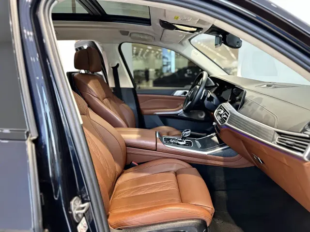 BMW X7 — Фото автомобиля 19